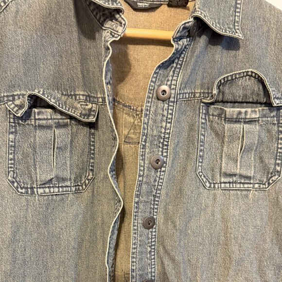 Mossimo Women’s Denim Jacket – EUC, Size Large, Classic Blue Jean Style - Picture 4 of 4